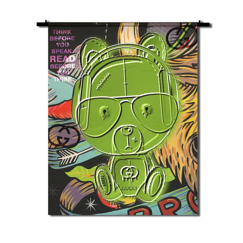 Wandkleed Teddy Gucci