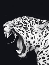 Load image into Gallery viewer, Schilderij-Dark Leopard No1 left-PosterGuru
