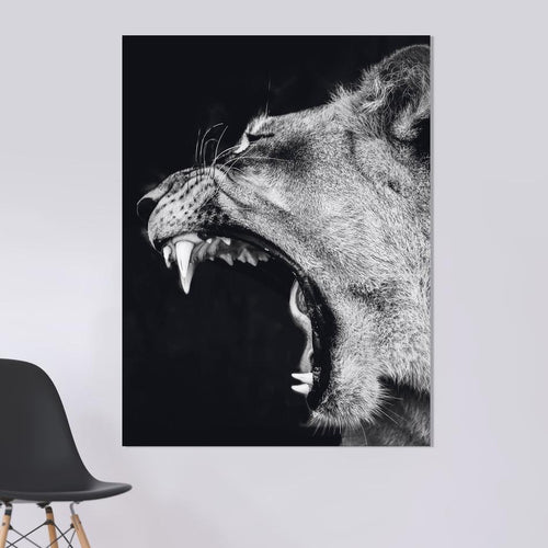 Schilderij-Dark Lioness No4-PosterGuru