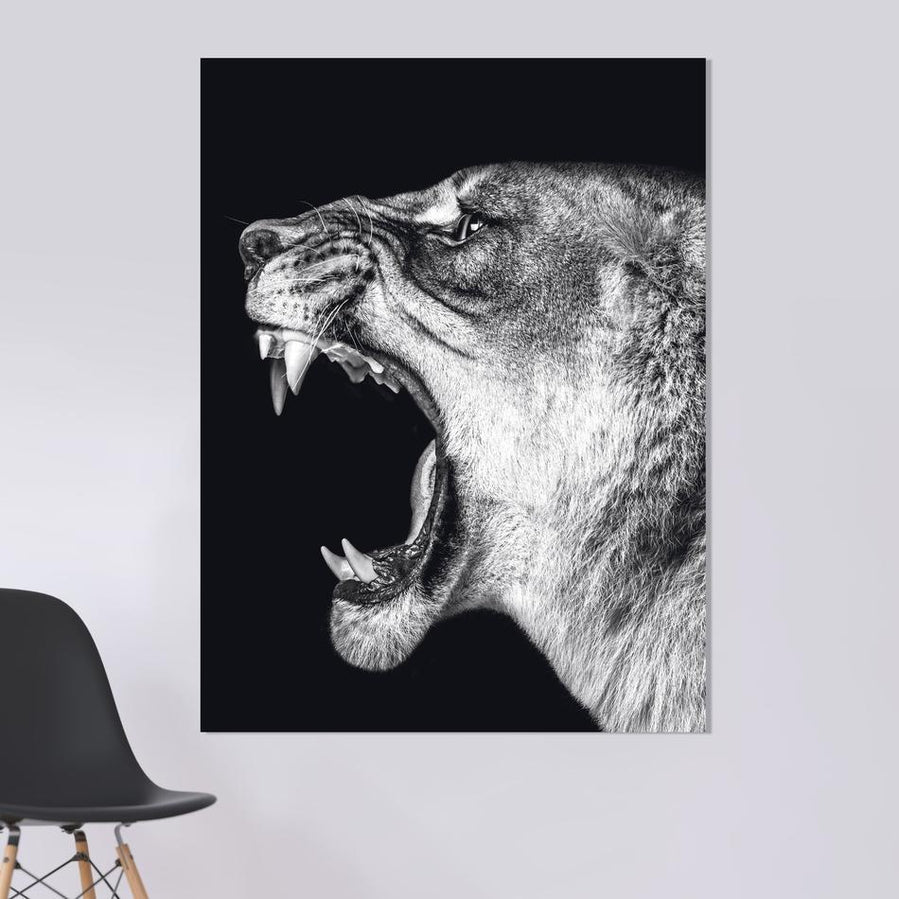 Schilderij-Dark Lioness No5-PosterGuru