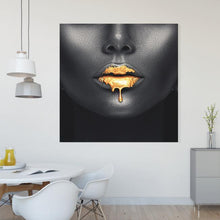 Afbeelding in Gallery-weergave laden, Schilderij-Golden Lips Paint-PosterGuru
