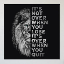Afbeelding in Gallery-weergave laden, Schilderij-Leeuwenkop It&#39;s Not Over-PosterGuru
