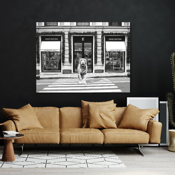 Schilderij Liger in zwart-wit in een interieur