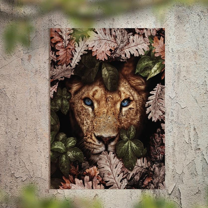 Schilderij-Lioness Jungle-PosterGuru
