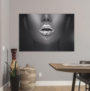 Schilderij-Zilver Painted Lips-PosterGuru